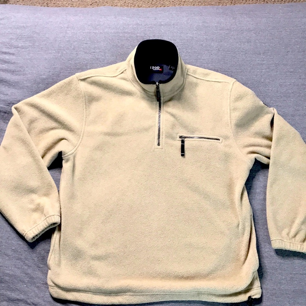 IZOD Fleece. Like new!